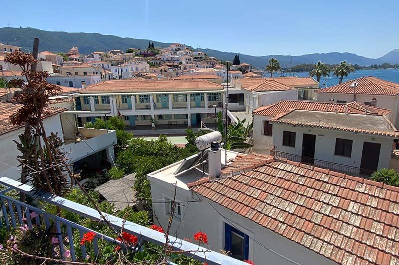 Nikos Rooms And Studios Poros Town Екстер'єр фото